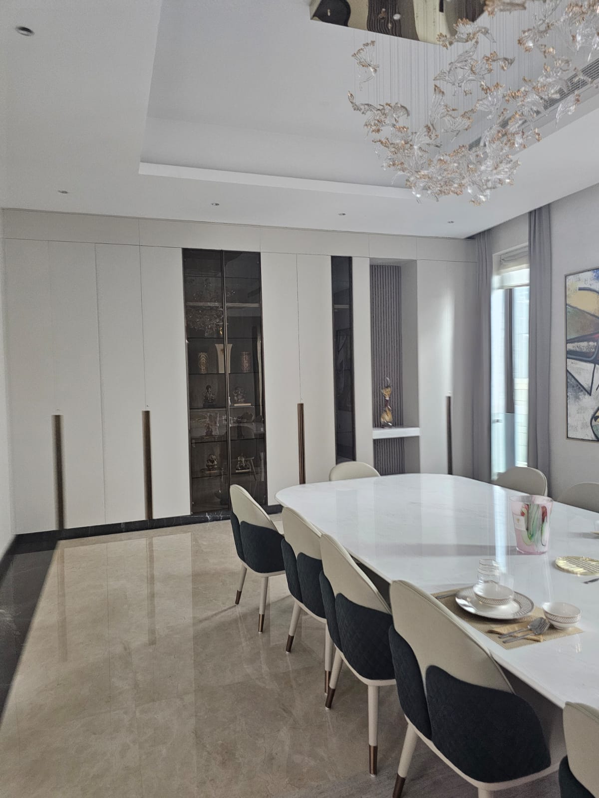 J11, Emirates Hills image 6